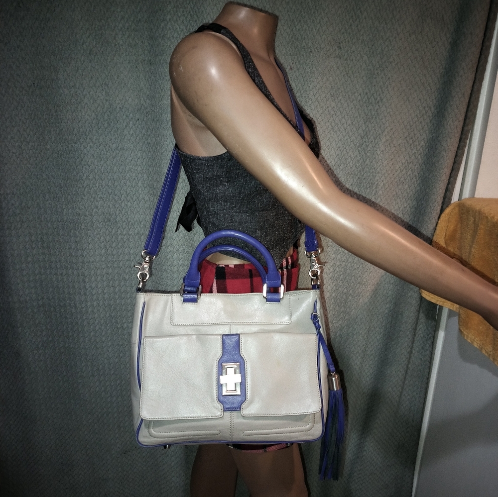 HYPE BLUE AND GRAY SMOOTH LEATHER CROSSBODY HANDBAG. EUC